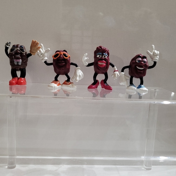 the California Raisons Other - The California Raisons PVC toy figures Vintage